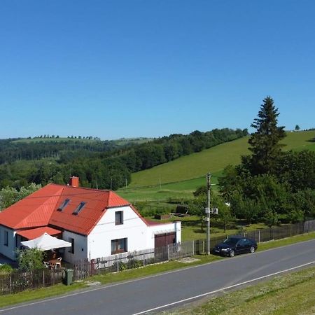 Dum Nedaleko Resovskych Vodopadu Villa Tvrdkov Kültér fotó